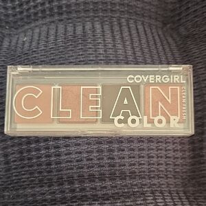COVERGIRL 232 Cool Berry Clean Color Fresh Eyeshadow Palette NEW